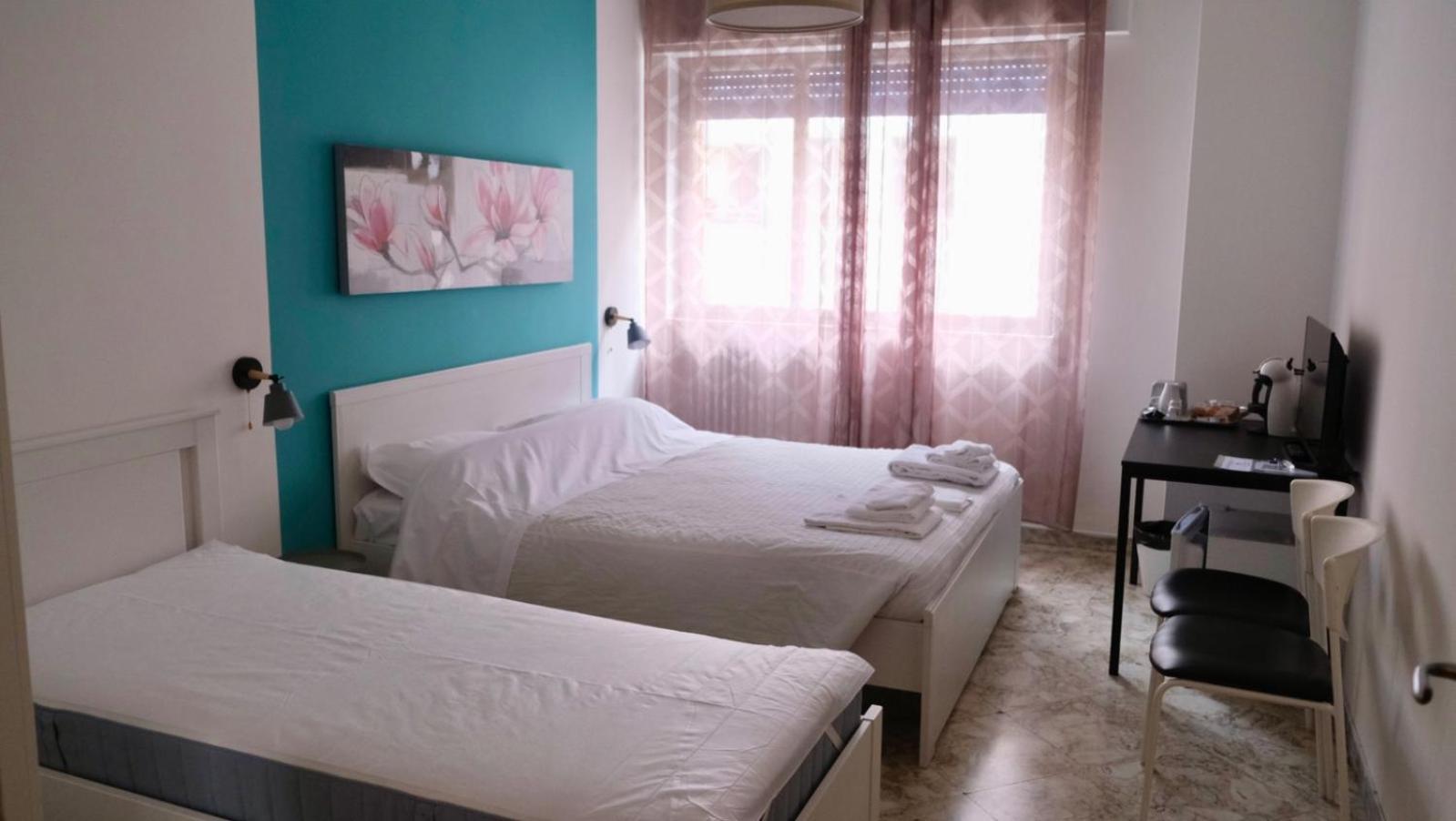 Kamila Guest House Bari Exterior photo